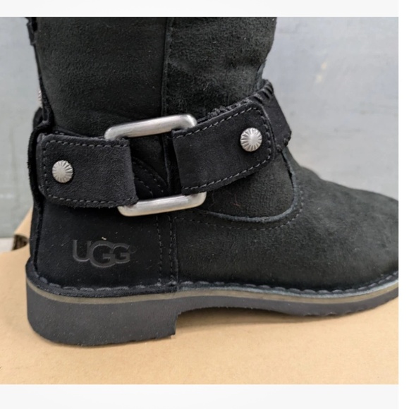 UGG Cedric Water Resistant Black Suede Sheepskin Buckle Boots Size 6 NEW - Picture 10 of 15